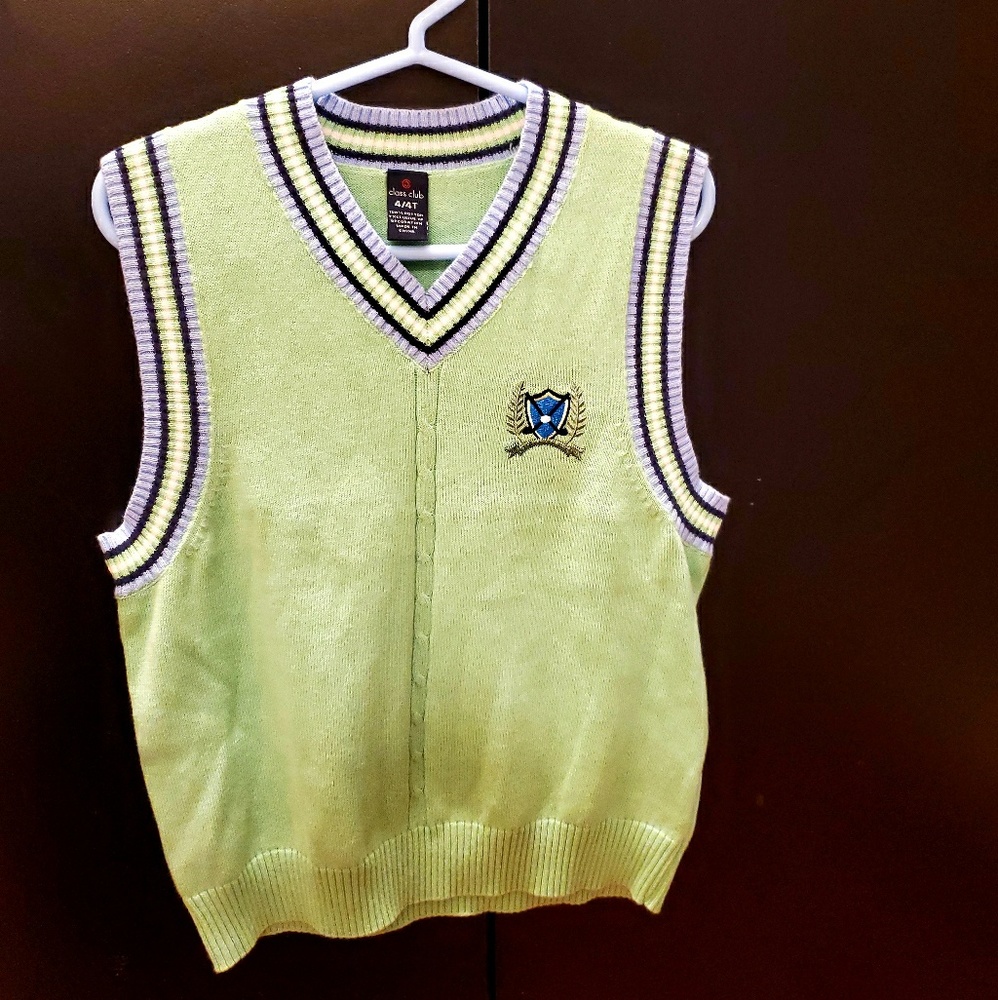 Sweater vest